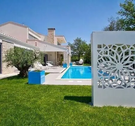 Perini Vila Sveti Lovreč Pazenatički